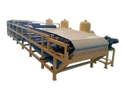 Как работи вакуумният филтър на колана?